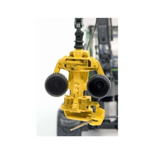 SCHUCO 1:32 Procesadora Forestal JOHN DEERE 1270 CON 6 RUEDAS - Ítem1