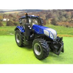BRITAINS 1:32 Tractor NEW HOLLAND T8.435 BLUE POWER