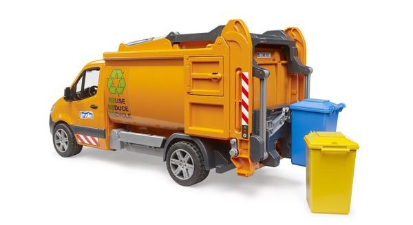 BRUDER 1:16 Furgon MERCEDES BENZ SPRINTER RECOGIDA DE BASURA - Ítem1