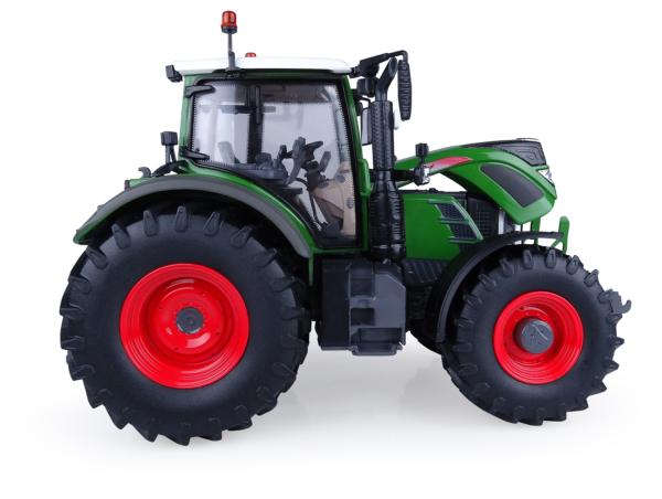 UNIVERSAL HOBBIES 1:32 Tractor FENDT 724 VARIO COLOR VERDE NATURAL - Ítem2