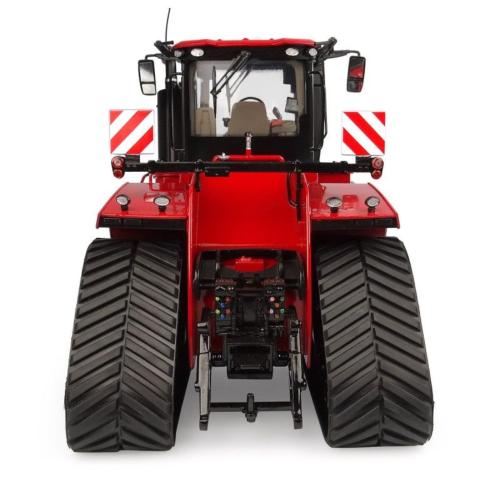 UNIVERSAL HOBBIES 1:32 Tractor CASE IH QUADTRAC 715 - Ítem5