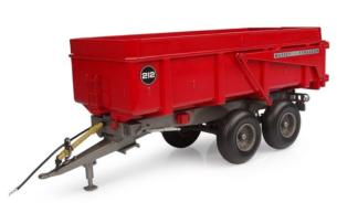 UNIVERSAL HOBBIES 1:32 Remolque MASSEY FERGUSON 212 2EME VERSION