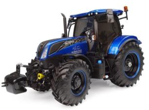 UNIVERSAL HOBBIES 1:32 Tractor NEW HOLLAND T7.225 2 MILLIONIEME FABRIQUE A BASILDON
