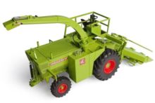 UNIVERSAL HOBBIES 1:32 Cosechadora CLAAS JAGUAR 80SF SIN CABINA CON CORTE DE MAIZ - Ítem3