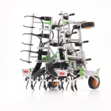 UNIVERSAL HOBBIES 1:32 Inyector JOSKIN TERRAFLEX XXL 7125/19SHK2 - Ítem1