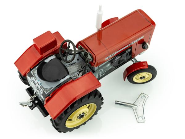 KOVAP 1:25 Tractor de cuerda URSUS C-360 ROJO - Ítem1