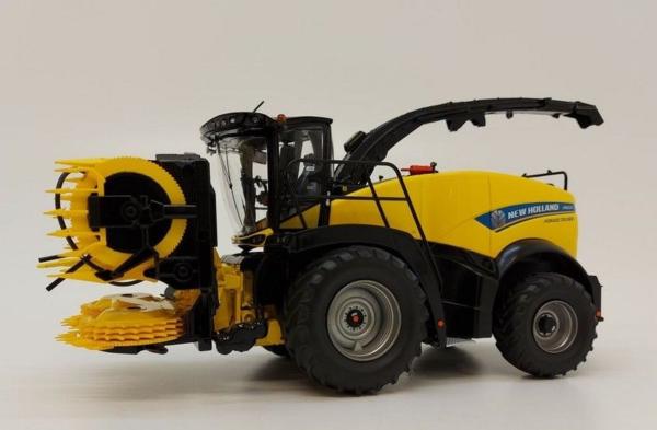 MARGE MODELS 1:32 Picadora NEW HOLLAND FR650 LLANTAS GRISES EDICION LIMITADA 400 UNIDADES - Ítem7