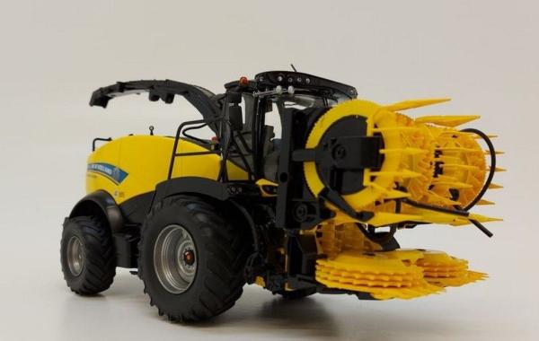 MARGE MODELS 1:32 Picadora NEW HOLLAND FR650 LLANTAS GRISES EDICION LIMITADA 400 UNIDADES - Ítem6