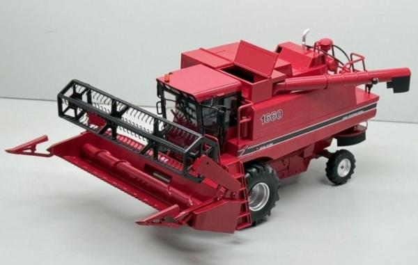 REPLICAGRI 1:32 Cosechadora CASE IH AXIAL FLOW 1660 - Ítem1
