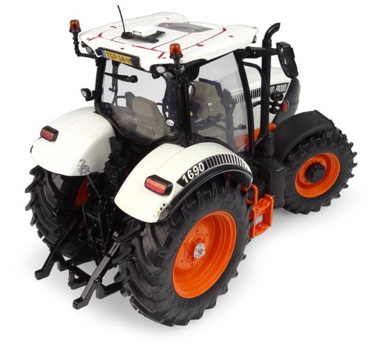 UNIVERSAL HOBBIES 1:32 Tractor DAVID BROWN 1690 VERSION 2024 - Ítem2