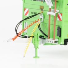 UNIVERSAL HOBBIES 1:32 Remolque para Ganado JOSKIN BETIMAX RDS P6000 COLOR VERDE - Ítem3