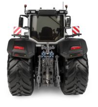 UNIVERSAL HOBBIES 1:32 Tractor MASSEY FERGUSON 9S.425 NEGRO MATE EDICION LIMITADA 750 UNIDADES - Ítem4