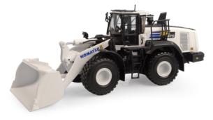 UNIVERSAL HOBBIES 1:50 Pala Cargadora KOMATSU WA475-10 EDICION BLANCA