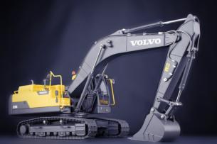 IMC models 1:32 Excavadora VOLVO EC350D