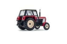 UNIVERSAL HOBBIES 1:32 Tractor ZETOR CRYSTAL 8011 EDICION LIMITADA - Ítem1