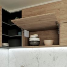 Emuca Compás para puertas elevables Altius Lift, Fuerza 560-1800 (low=L), Acero y plástico, Blanco - Ítem1