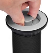 Emuca Multiconector extraíble Vertikal, 3 enchufes tipo Schuko, 1 USB tipo A, 2 USB tipo C, Plástico y Aluminio, Gris metalizado - Ítem1