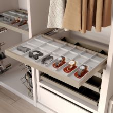 Emuca Kit de organisateur de tiroirs, plateau auxiliaire et cadre de coulissage soft close pour armoires, réglable, module 900mm, Gris pierre - Item4