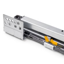 Emuca Bastidor con guías de cierre suave y extracción total para accesorios de armario Quartz, 562-588mm, Aluminio y Plástico, Titanio - Ítem16