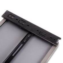 Emuca Espejo extraíble para interior de armario Quartz, con giro 180°, 1.000x300mm, Aluminio, vidrio y acero, Titanio - Ítem9