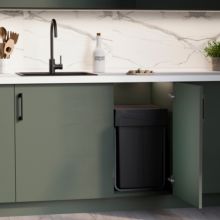 Emuca Contenedor de reciclaje para fijación inferior y extracción manual en mueble de cocina Recycle 2x25litros, Plástico, Negro - Ítem3