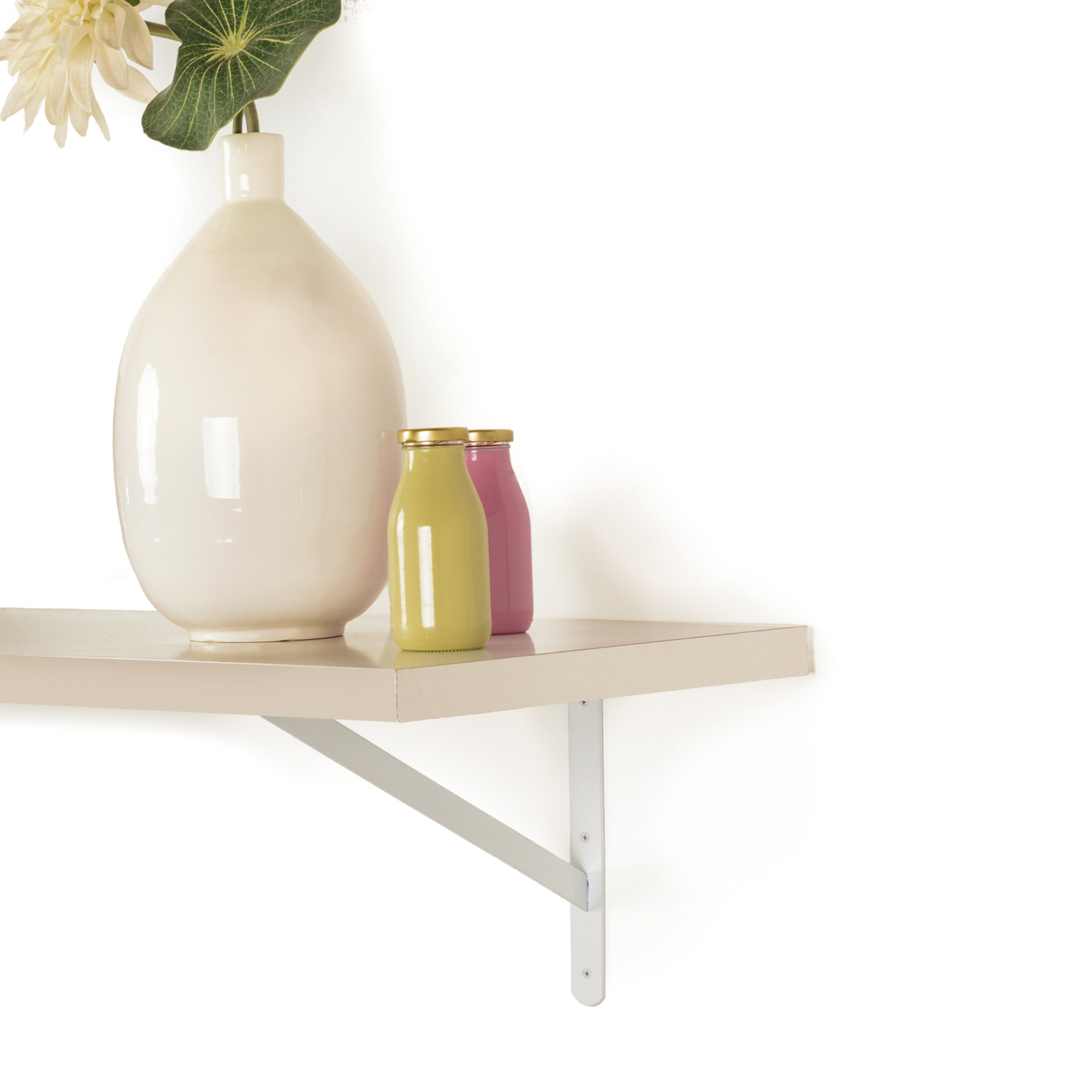 Escuadra para Estantería | Estilo Decorativo | Fabricado en Acero | Acabado en Blanco | Medidas 30*250*397 mm | Sistema de Fijación | 1 Unidad - Ítem1