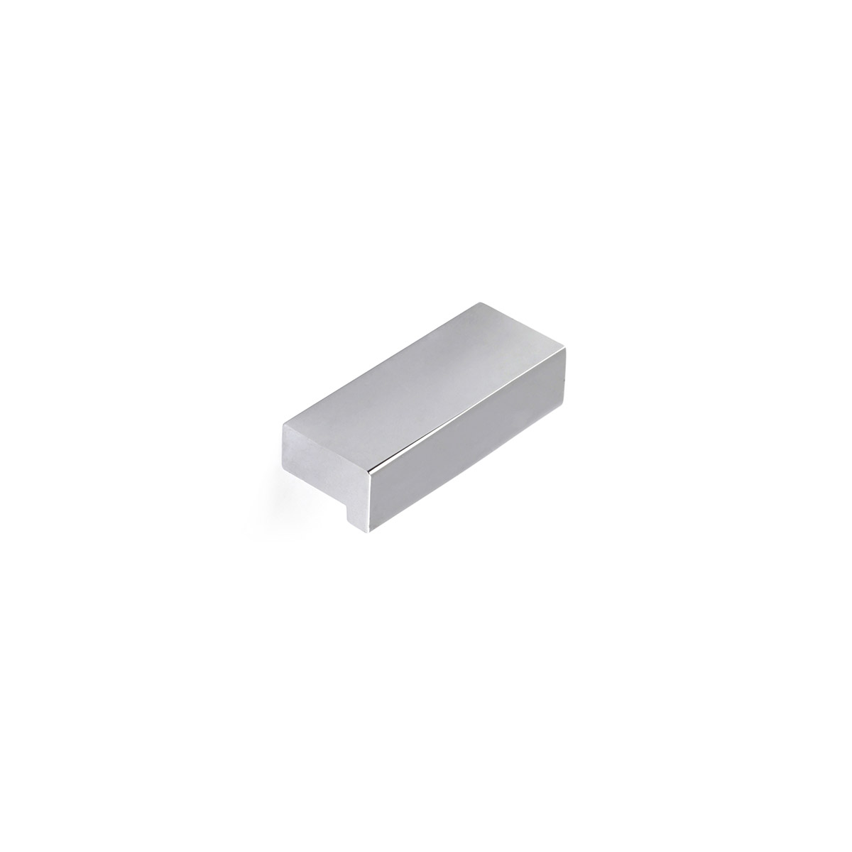 Asa de aluminio con acabado cromo brillo, dimensiones: 44x12x18mm entrepuntos: 32mm
