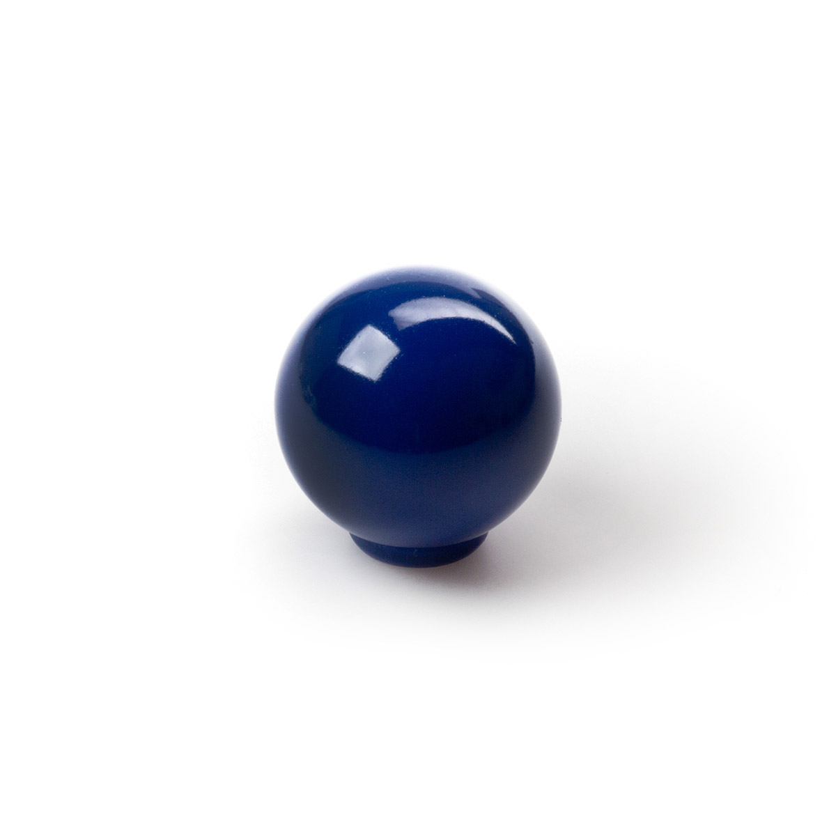 Bouton en plastique avec finition bleue, dimensions: 28x28x29mm Ø: 28mm