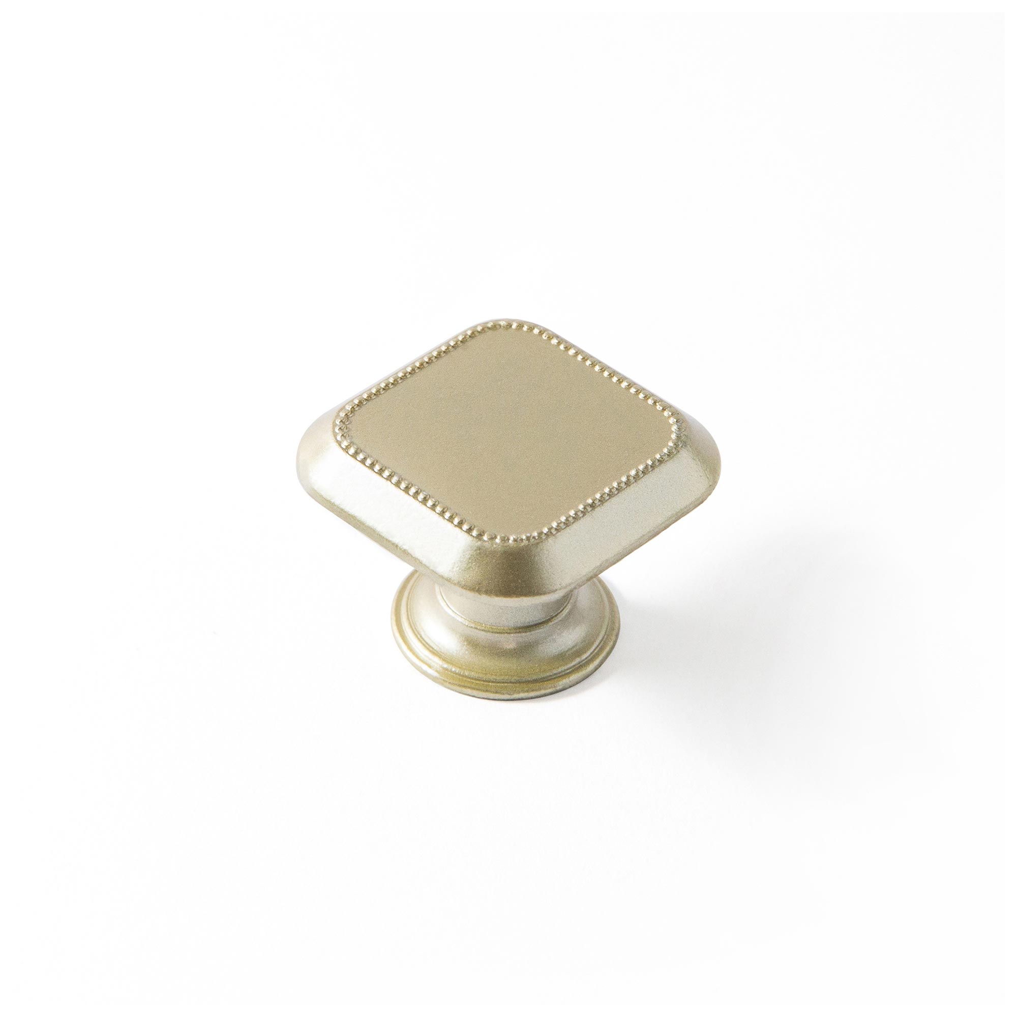 Pomo para Mueble | Estilo Clásico | Fabricado en Zamak | Acabado en Oro Mate | Medidas 30*30*22 mm | Sistema de Fijación Atornillado | Incluye Tornillos M4 | 2 Unidades