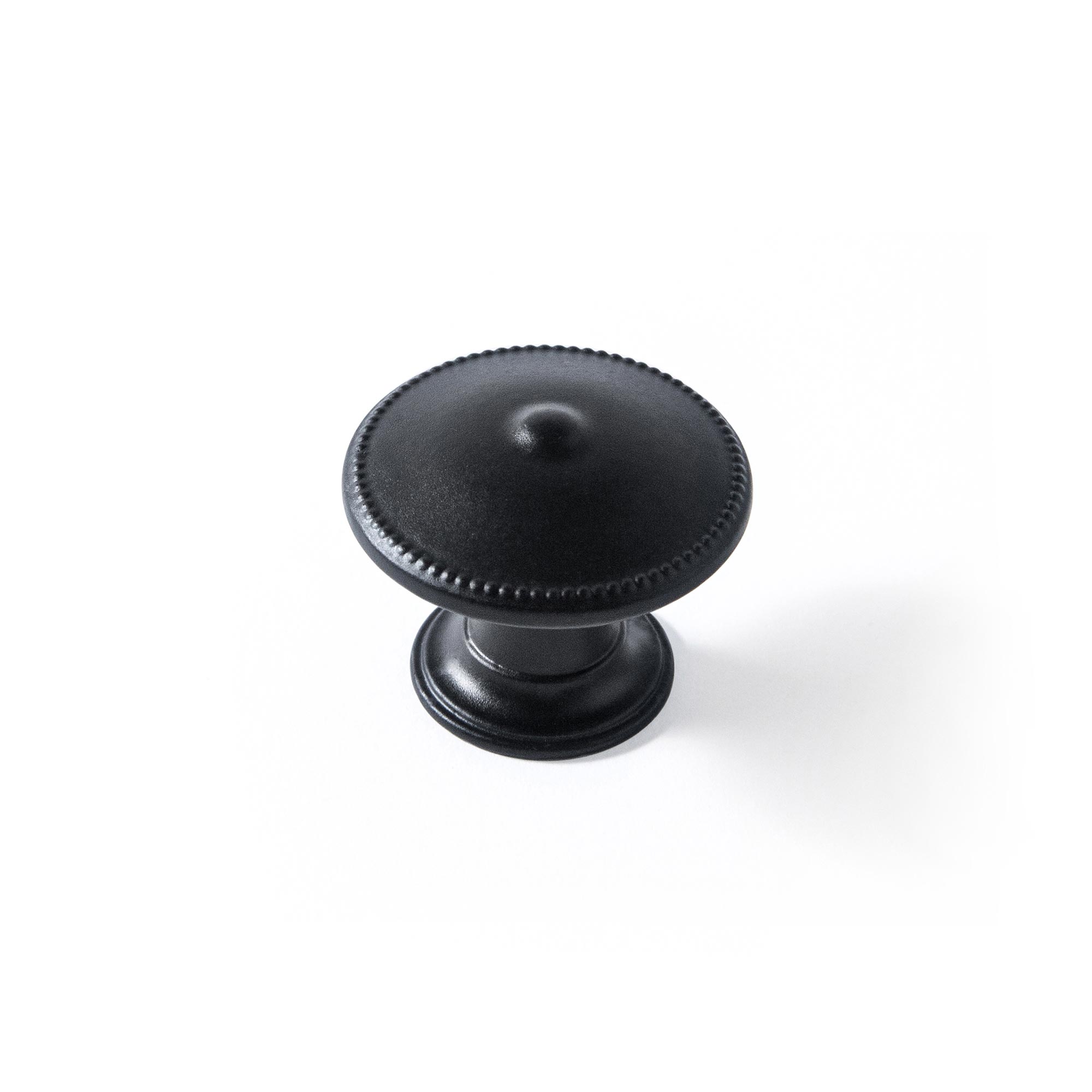 Bouton de meuble | Style classique | Fabriqué en Zamac | Finition noire mate | Dimensions 30*30*24mm | Système de fixation vissé | Comprend des vis M4 | 4 unités