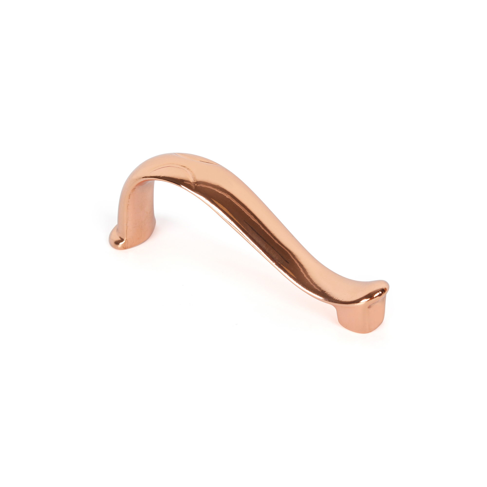 Tirador de Asa para Mueble | Estilo Clásico | Fabricado en Zamak | Acabado en Oro Rosso | Distancia Entrepuntos: 64 mm | Medidas 74*14*26 mm | Sistema de Fijación | Incluye Tornillos M4 | 2 Unidades