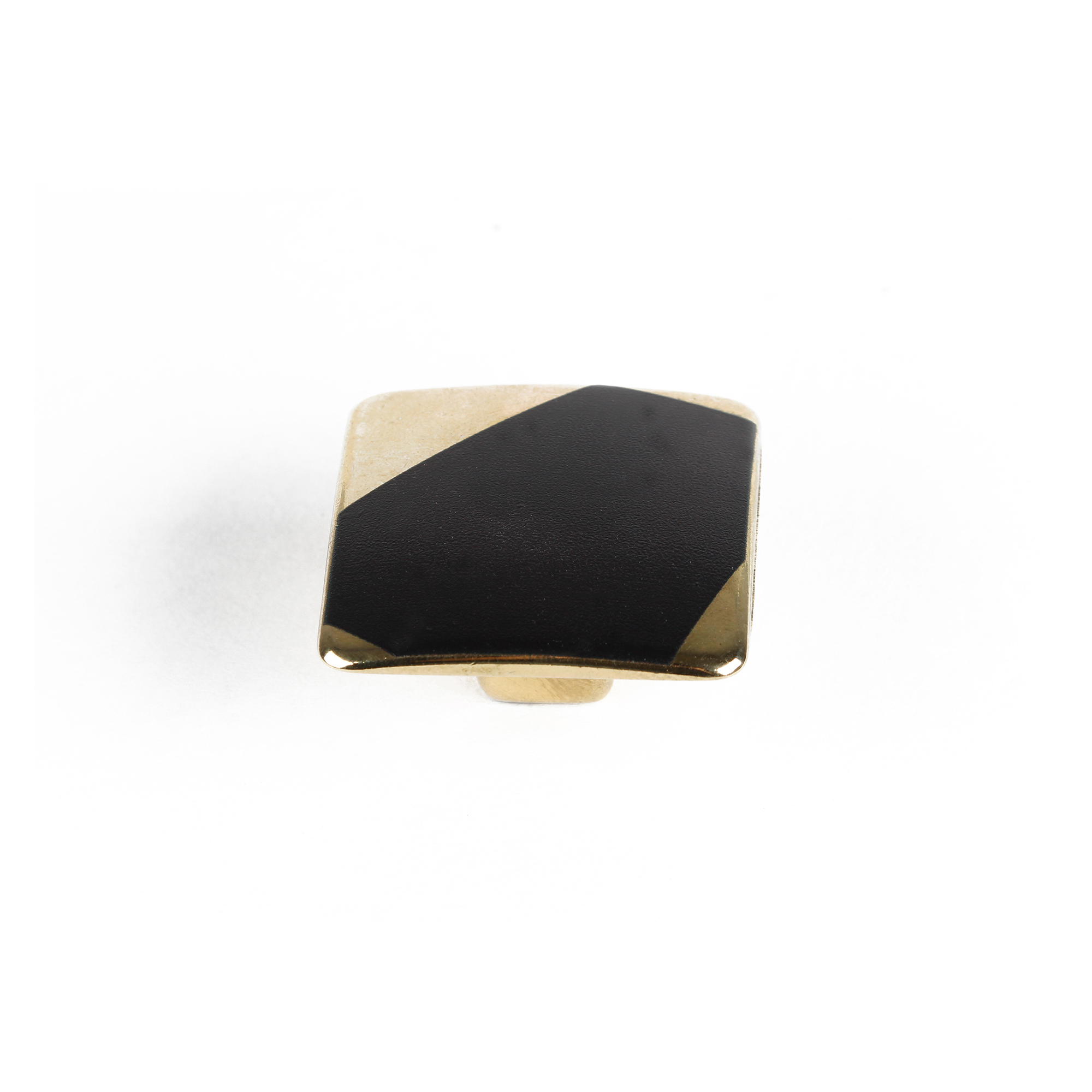Bouton de meuble | Style décoratif | Fabriqué en Zamac | Fini noir - Laiton | Mesures 37*37*19mm | Système de fixation | Comprend des vis M4 | 4 unités