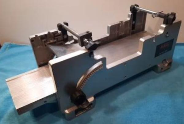 Soporte para cepillo electrico AEG HV82/102