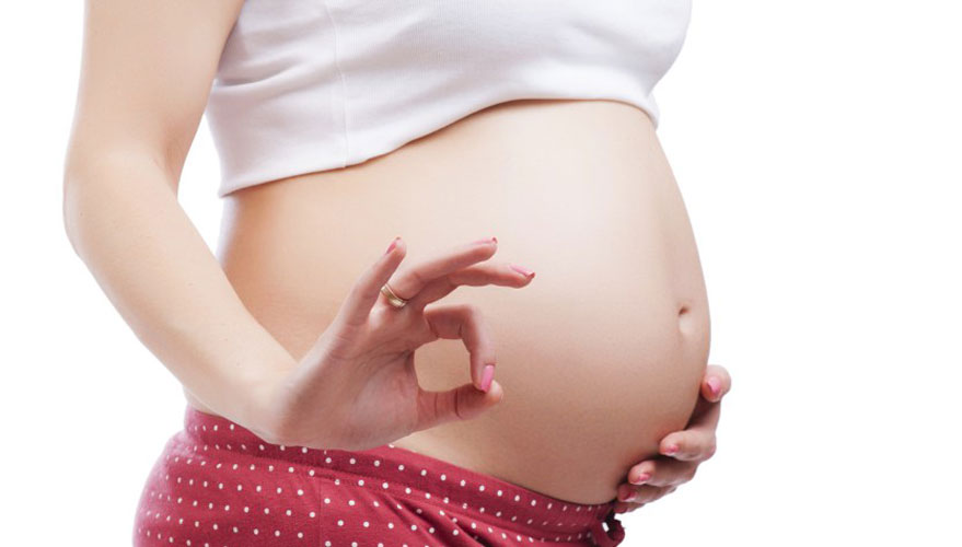 Estrías en el embarazo: cómo evitarlas y cómo reducirlas