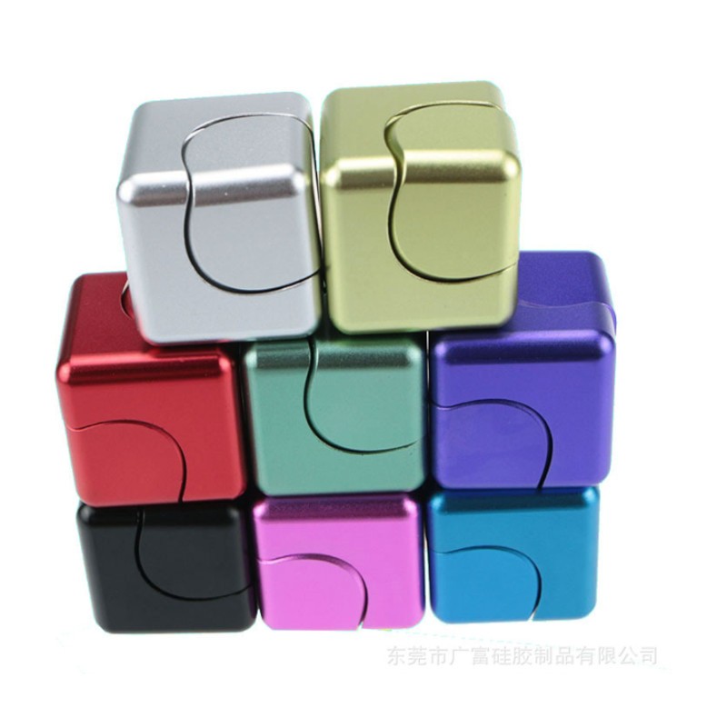 Cubo Antiestrés Spinner Giratorio - Ítem2