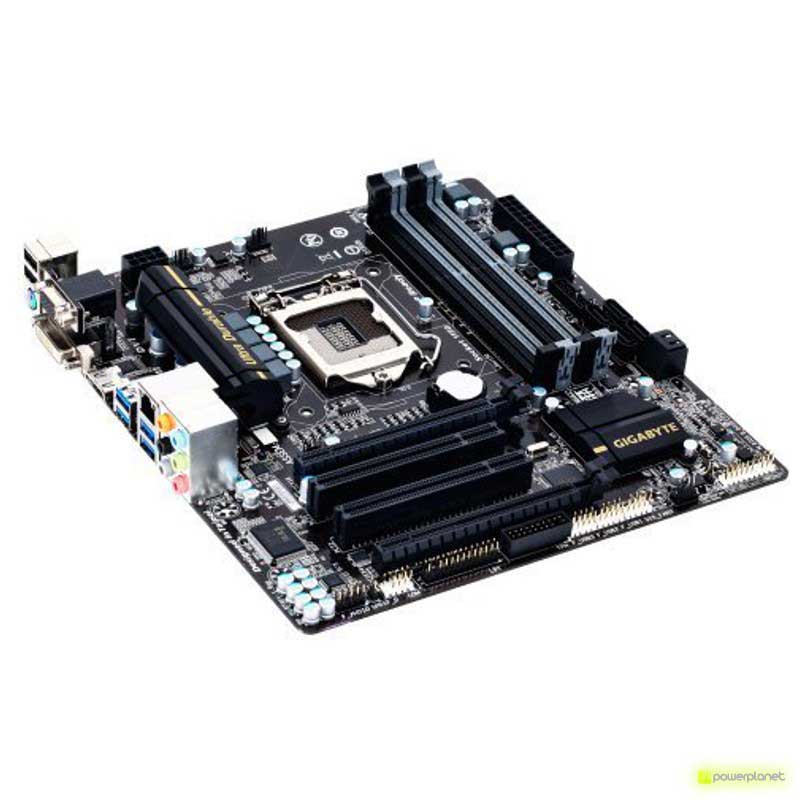 Gigabyte GA-P85-D3 placa base