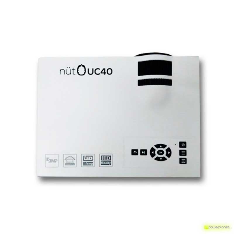 Unic UC40 Mini Proyector - Ítem1