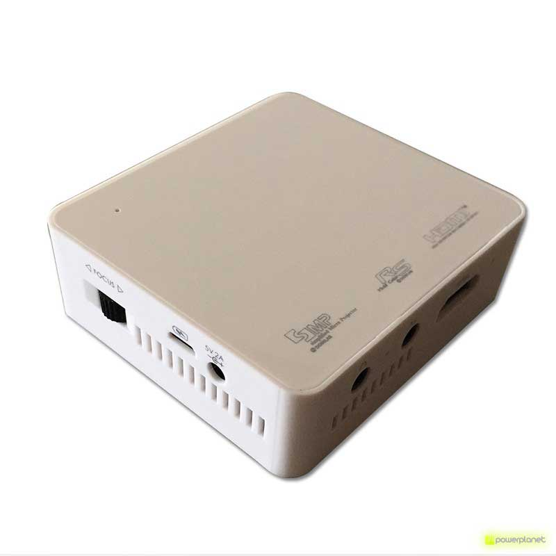 Mini Projector Unic UC50 DLP - Item2