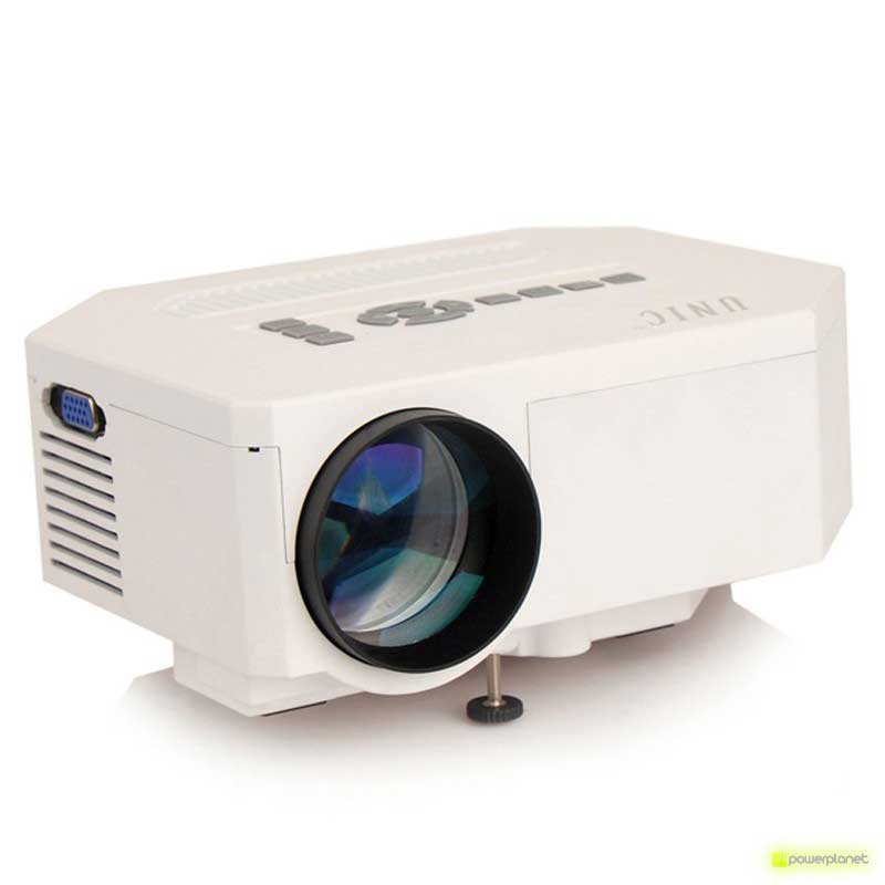 Proyector UC30