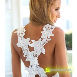 Vestido Branco Traseira Floral - Item2