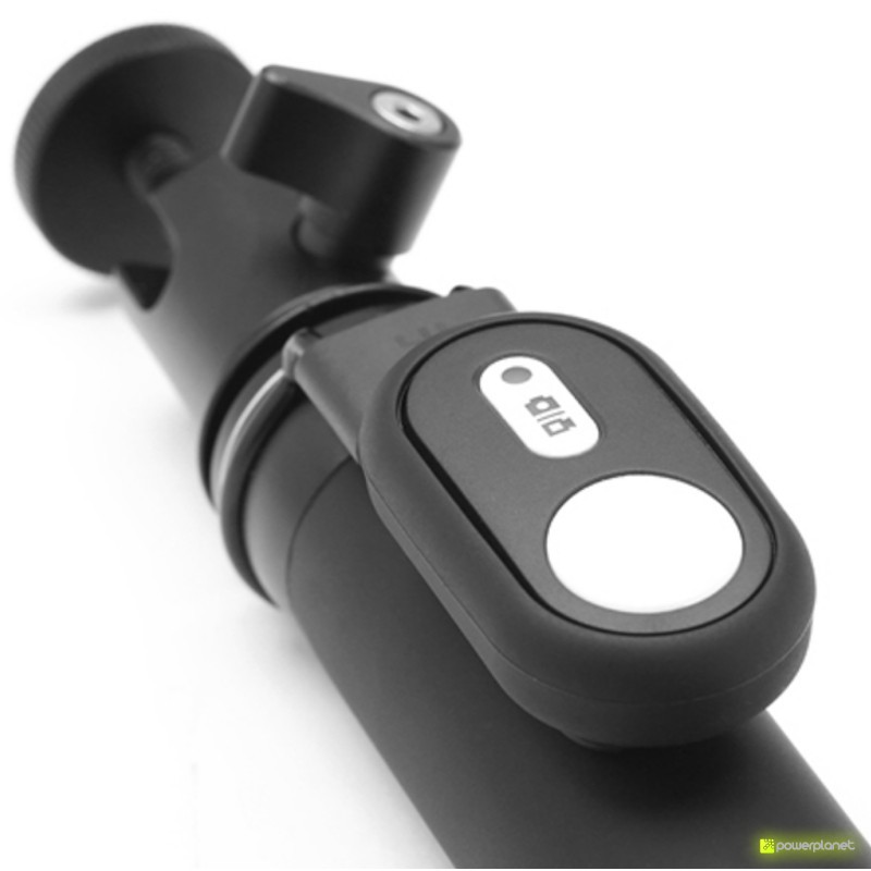 Yi Action Camera + Pau Selfie - Item8