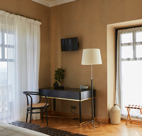 lampara de pie pie de salon, lampara pie de salon, santa cole pie de salon, lampara de pie, lampara de pie santa cole, lampara santa cole pie de salon, santa cole pie de salon, jaume sans santa cole, jaume sans pie salon, lampara jaume sans