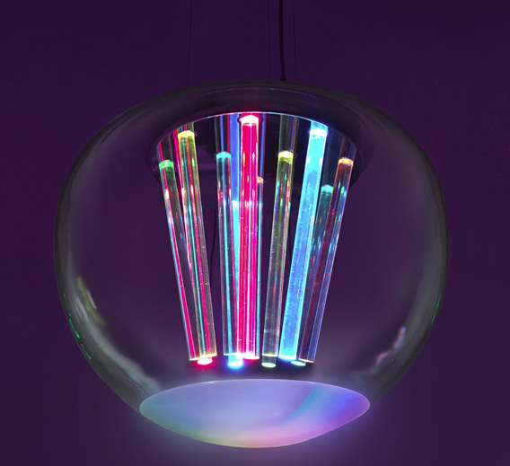 Spectral Light, lámpara espectáculo de tecnología led con emisión por picos de ondas de luz.