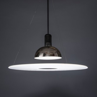 Lámpara de suspensión modelo Frisibi diseño de Achille castiglioni Flos