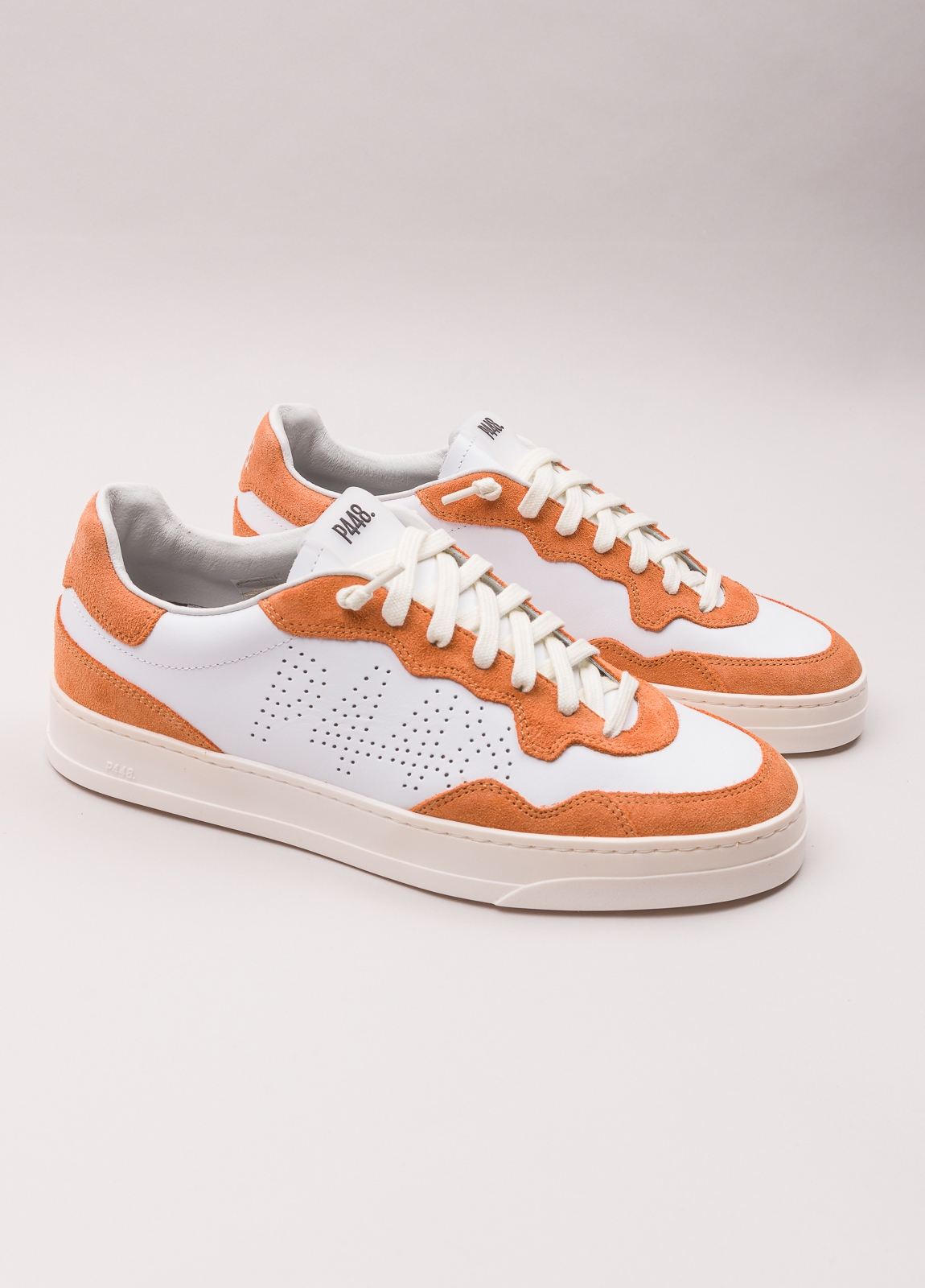 Sneaker P448 blanca y naranja - Ítem4