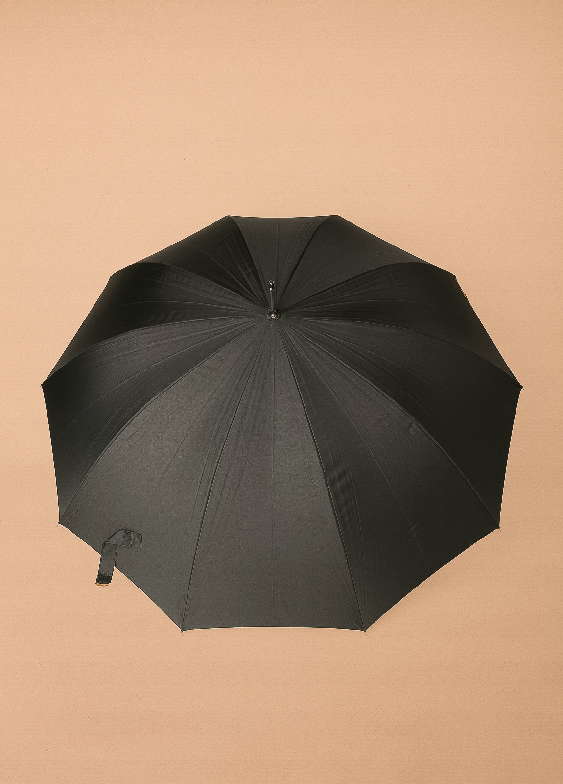 Paraguas FUREST COLECCIÓN negro con puño de madera. - Ítem4