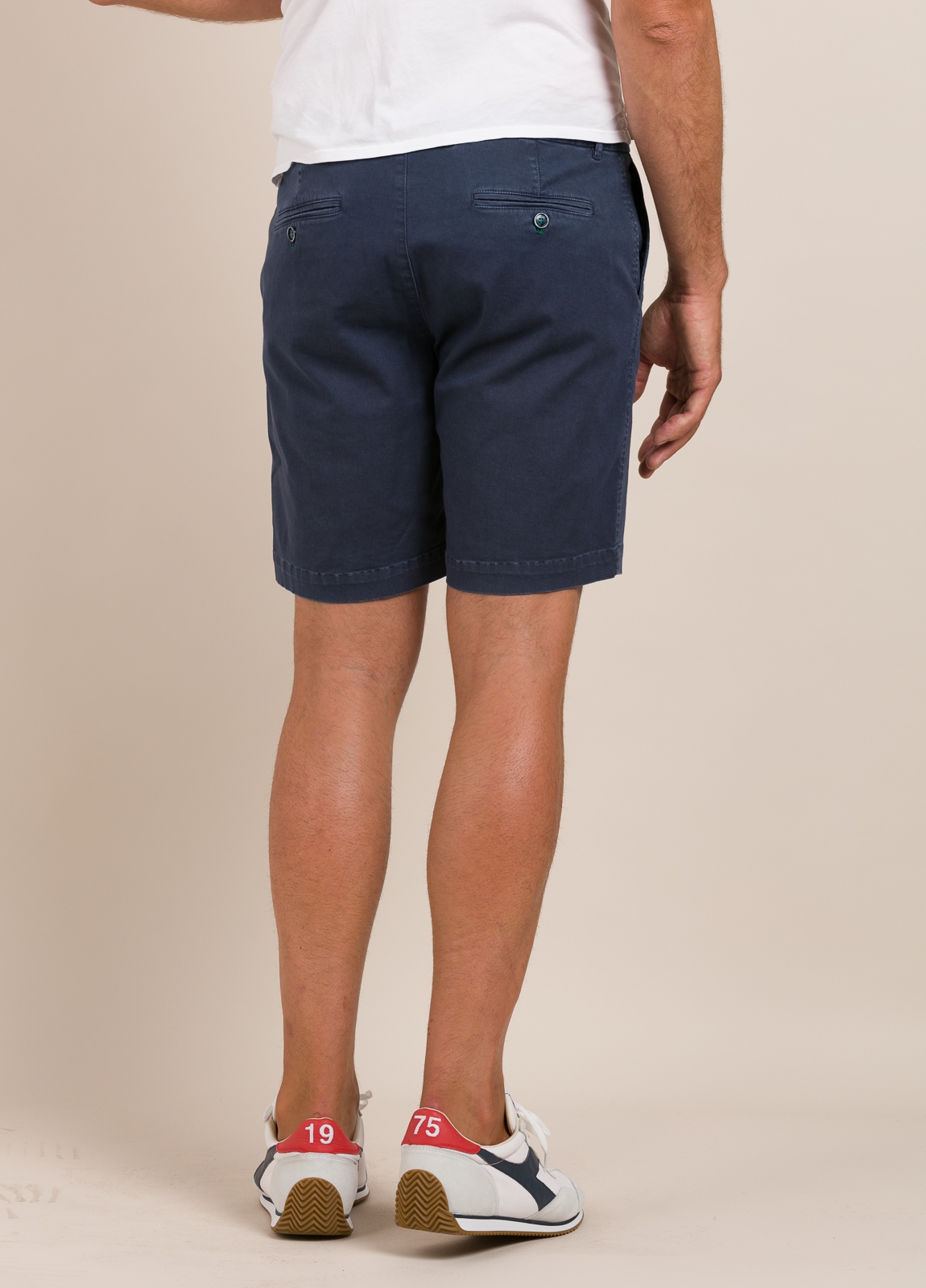 bermudas azul marino