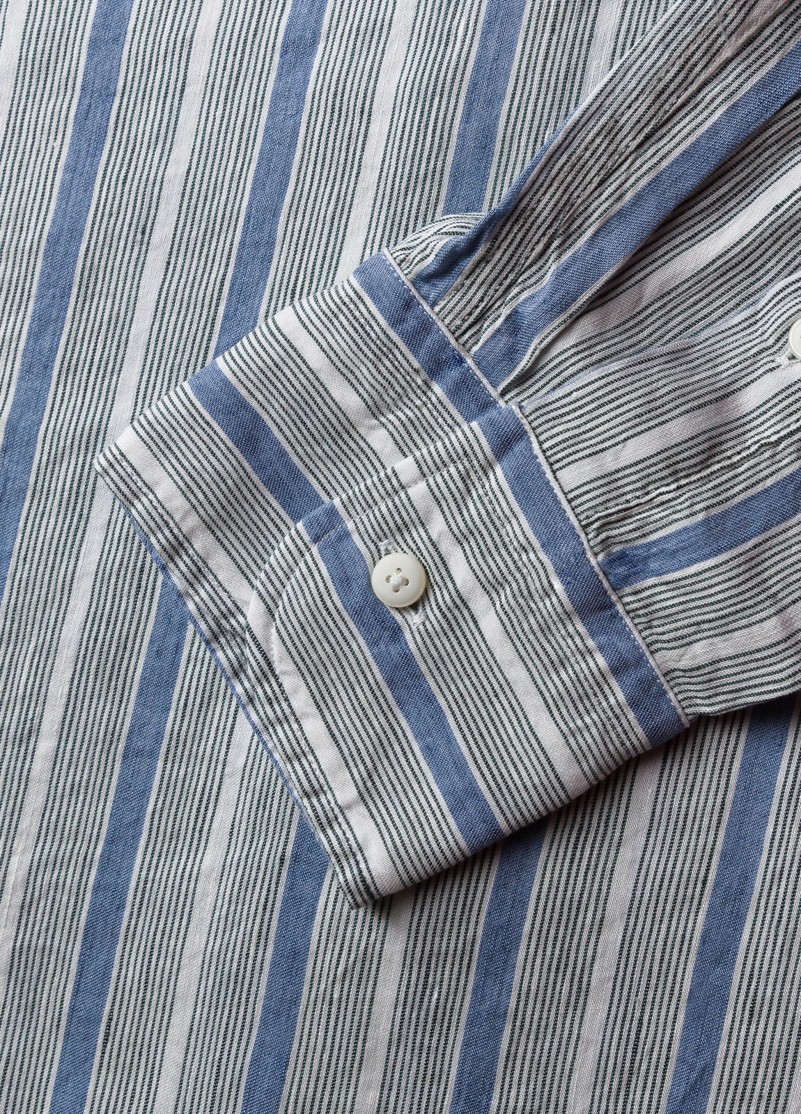 Camisa sport FUREST COLECCIÓN lino rayas azul y gris - Ítem2