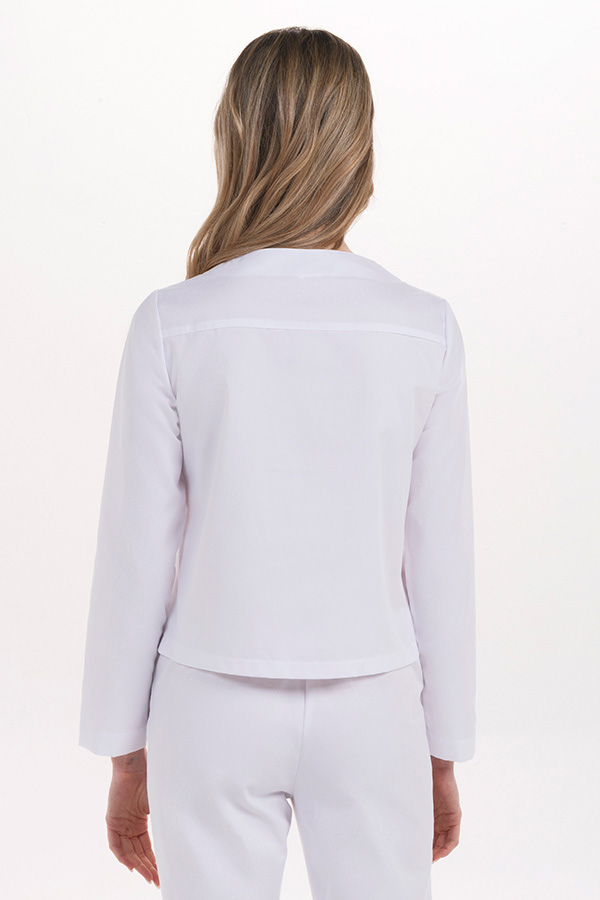 Chaqueta cazadora corta blanca 2