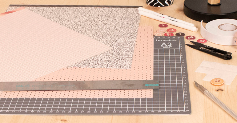Herramientas básicas para scrap y manualidades